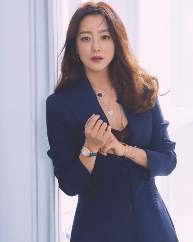 Đây có đúng là Kim Hee Sun không?- Ảnh 5.
