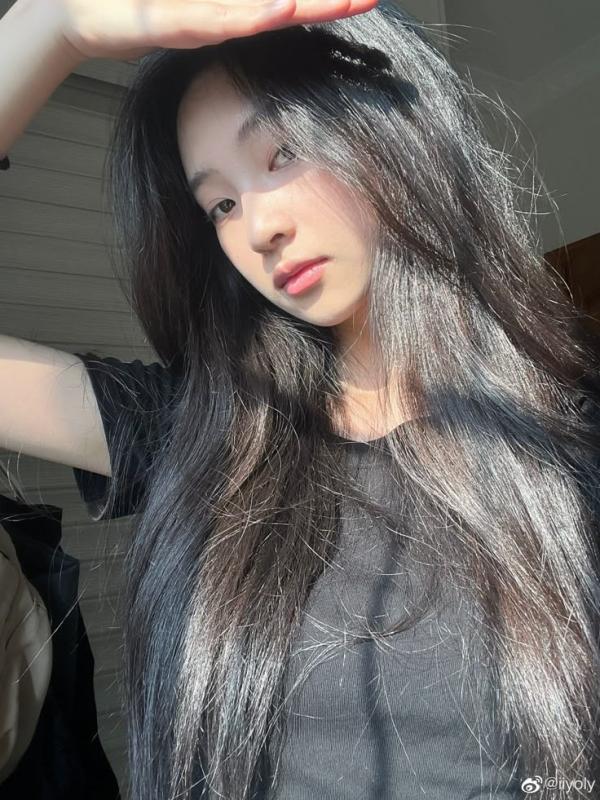 Da ngậm nước, ít nếp nhăn nhờ thói quen mà 90% người Việt hay quên- Ảnh 1.