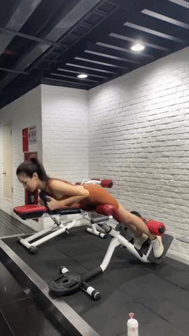 "Dâu hào môn" Đỗ Hà tập gì mà body lúc nào cũng nuột nà chuẩn "hoa hậu"?- Ảnh 4.