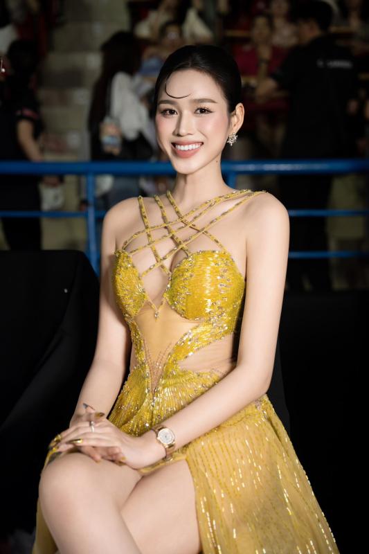 Hoa hậu Đỗ Thị Hà nhuận sắc khó tin: Ngày nào cũng uống 1 loại nước cân bằng nội tiết tố vừa giàu collagen vừa bổ khí huyết- Ảnh 7.