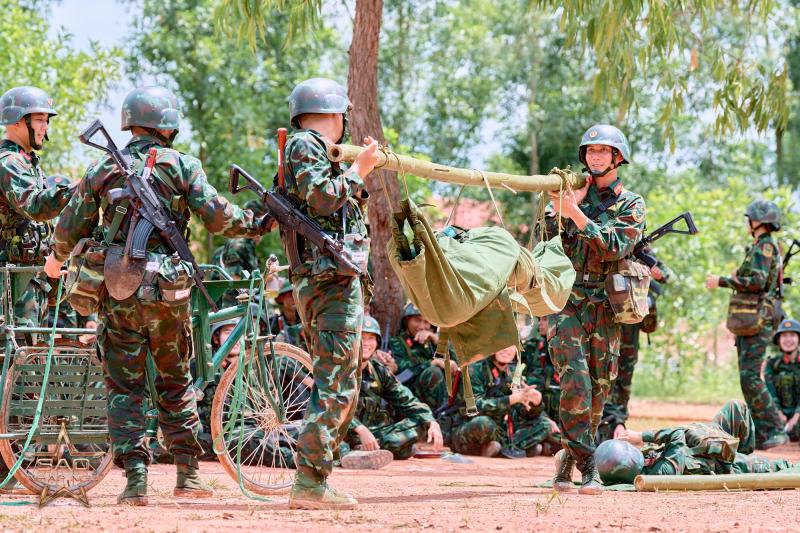 Tập 13 Sao Nhập Ngũ: 1 nhân vật rời chương trình, Hương Giang kinh ngạc khi thấy món đồ này- Ảnh 3.