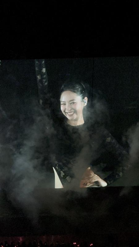 Jennie bị BLACKPINK bỏ rơi, 2 triệu lượt xem mà phẫn nộ- Ảnh 6.