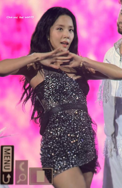Cảnh tượng "phủ đen" chưa từng có tại concert BLACKPINK- Ảnh 7.