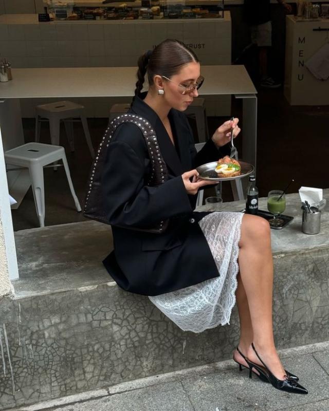 Hot trend được Rosé và Jennie lăng xê rất “nguy hiểm”- Ảnh 28.