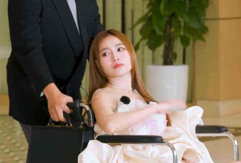 Lan Ngọc lên tiếng về video bị Trấn Thành tấn công thô bạo- Ảnh 5. Lan Ngọc lên tiếng về video bị Trấn Thành tấn công thô bạo- Ảnh 5.
