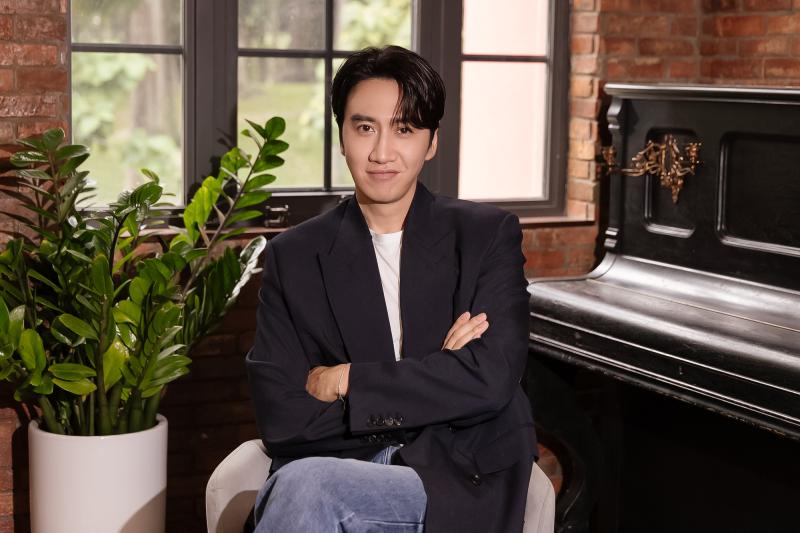 Lee Kwang Soo: Làm việc với ekip Việt Nam, tôi cảm nhận và học hỏi được 1 điều- Ảnh 1.