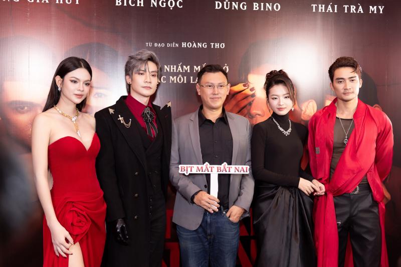 Vbiz có 1 mỹ nhân cứ xuất hiện là biến thảm đỏ thành kiệt tác, đẹp sang quá thể nhìn lóa cả mắt- Ảnh 7.