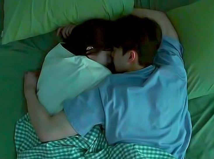 Làm "chuyện ấy" bao nhiêu lần 1 tháng là khỏe mạnh?- Ảnh 1.