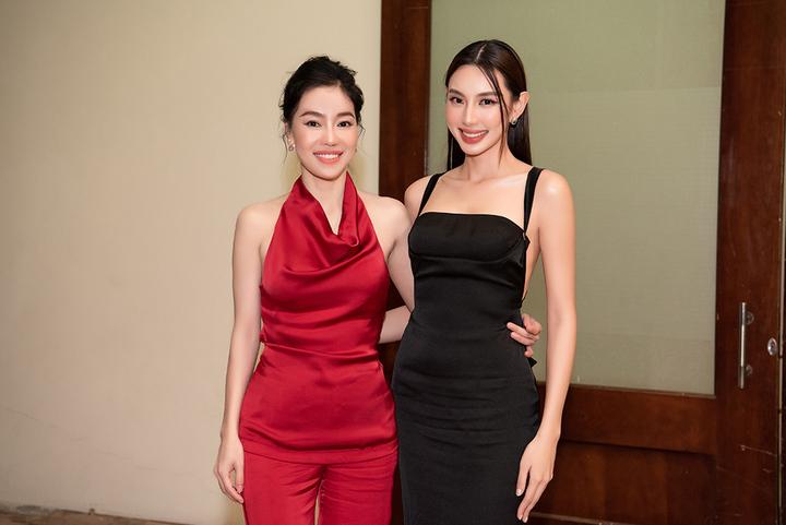 Bà Phạm Kim Dung công khai nhắc Hoa hậu Thuỳ Tiên trên livestream- Ảnh 2.