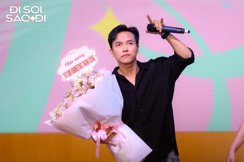 Ngọc Thanh Tâm công khai thân mật với 