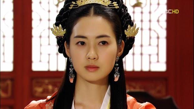 Không biết mỹ nhân này sống ở hành tinh nào mà trẻ lâu thế: Mẹ 3 con mà như gái 18, nghe tuổi thật không ai tin nổi- Ảnh 3.