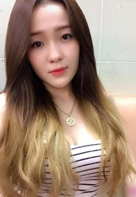 Không tin nổi đây là gương mặt Ngân 98 trước khi lao vào tần suất phẫu thuật thẩm mỹ dày đặc!- Ảnh 8.