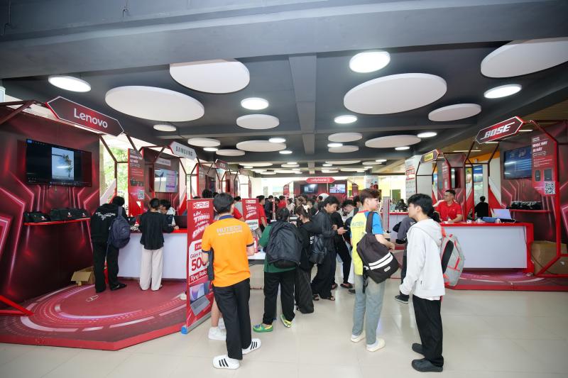 Chuỗi hoạt động S-Camp 2025 diễn ra tại gần 30 trường Đại học, nhiều hoạt động trải nghiệm A.I mới mẻ- Ảnh 1.