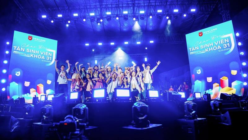 Học sinh giỏi chọn nơi “hợp vibe”, được là chính mình tại Trường Đại học Văn Lang- Ảnh 1.