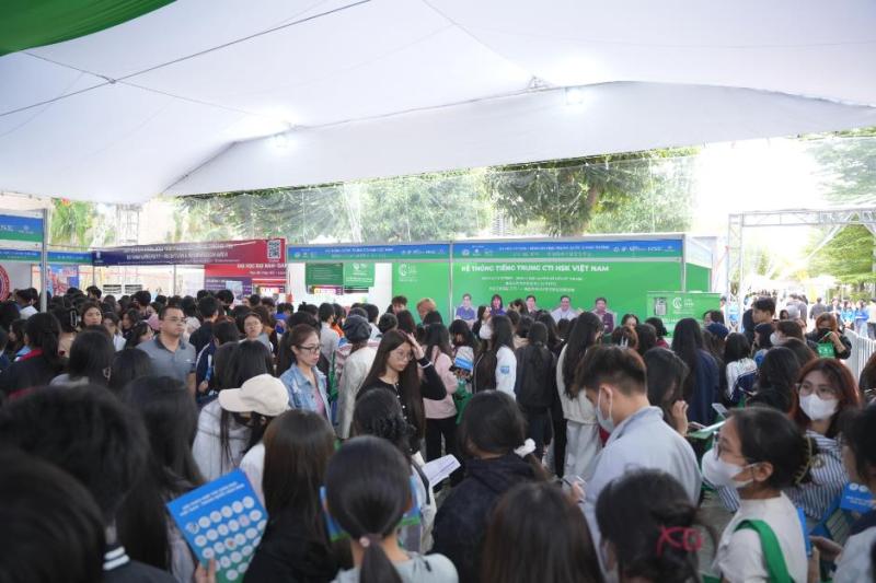 Hội thảo Hợp tác Giáo dục Việt Nam – Trung Quốc năm 2025: Cánh cửa hội nhập quốc tế rộng mở cho thế hệ trẻ- Ảnh 2.