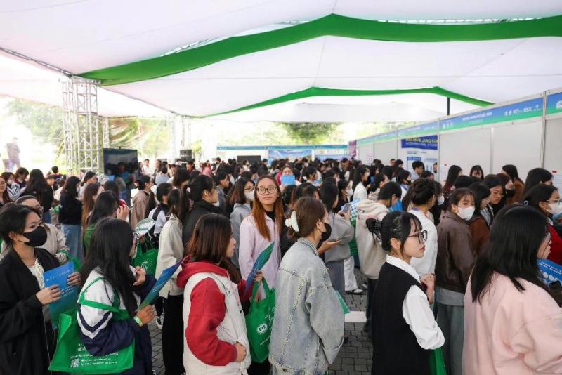 Hội thảo Hợp tác Giáo dục Việt Nam – Trung Quốc năm 2025: Cánh cửa hội nhập quốc tế rộng mở cho thế hệ trẻ- Ảnh 3.