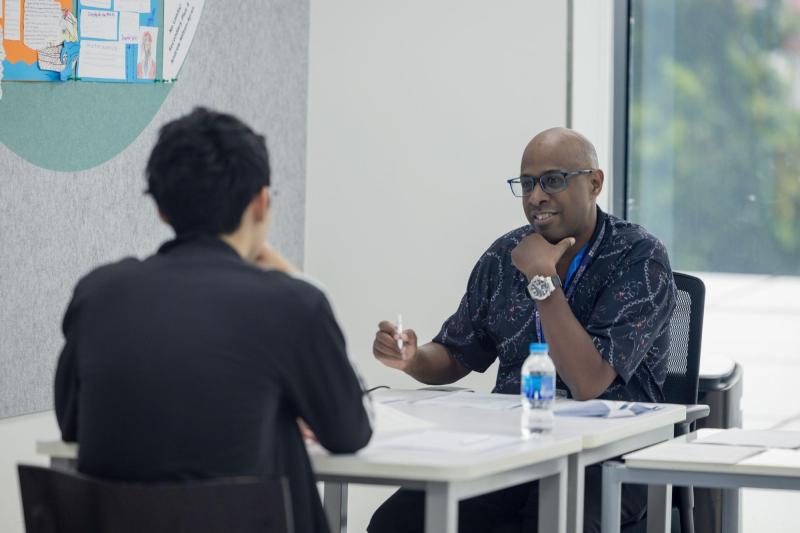 Hội đồng Anh khiến giới trẻ “đứng ngồi không yên” với Ngày hội tiếng Anh và IELTS 2025- Ảnh 6.