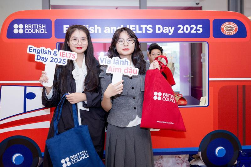 Hội đồng Anh khiến giới trẻ “đứng ngồi không yên” với Ngày hội tiếng Anh và IELTS 2025- Ảnh 7.