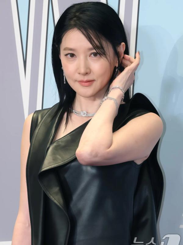 Tuổi 54 không tưởng của nàng Dae Jang Geum- Ảnh 5.