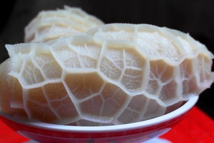 Mẹo chọn sách bò tươi và cách làm trắng, khử mùi không cần hóa chất- Ảnh 1.