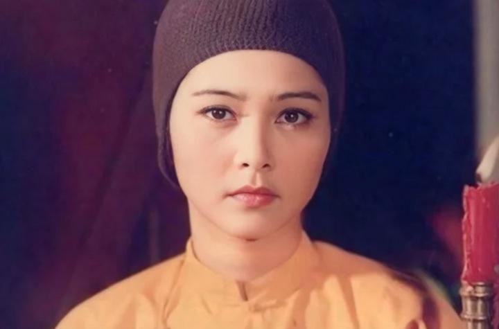 Ni cô Huyền Trang 