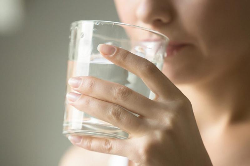 Người có thận yếu thường làm 4 việc này mỗi ngày: Ai mắc nên bỏ ngay!- Ảnh 2.