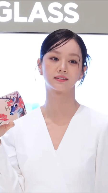 Nữ chính Mưa Đỏ bỗng thành "bản sao" Hyeri, đến chị ruột cũng phải thừa nhận- Ảnh 12.