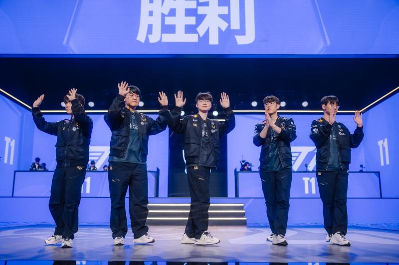 Oner đạt MVP nhưng đây mới là tuyển thủ T1 được fan LPL khen không tiếc lời- Ảnh 1.