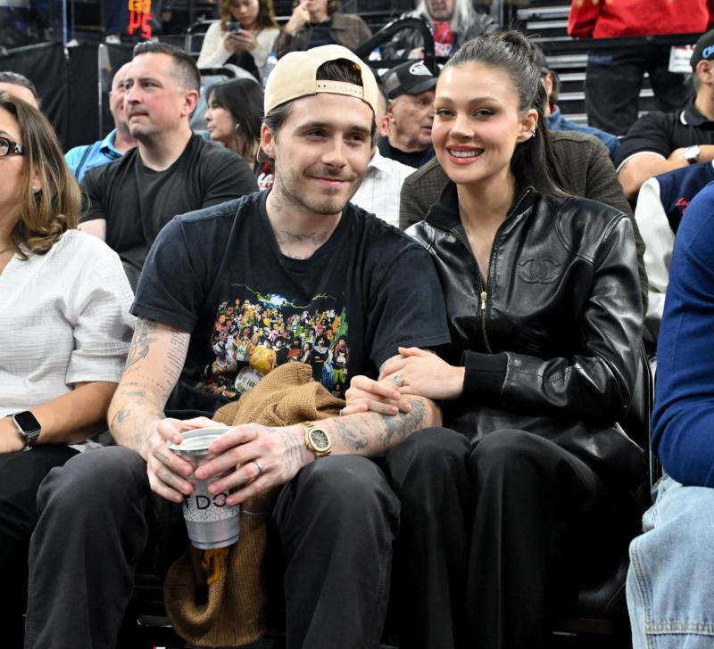Tại sao cậu cả Brooklyn không hứng thú hòa giải với David Beckham và Victoria?- Ảnh 1.