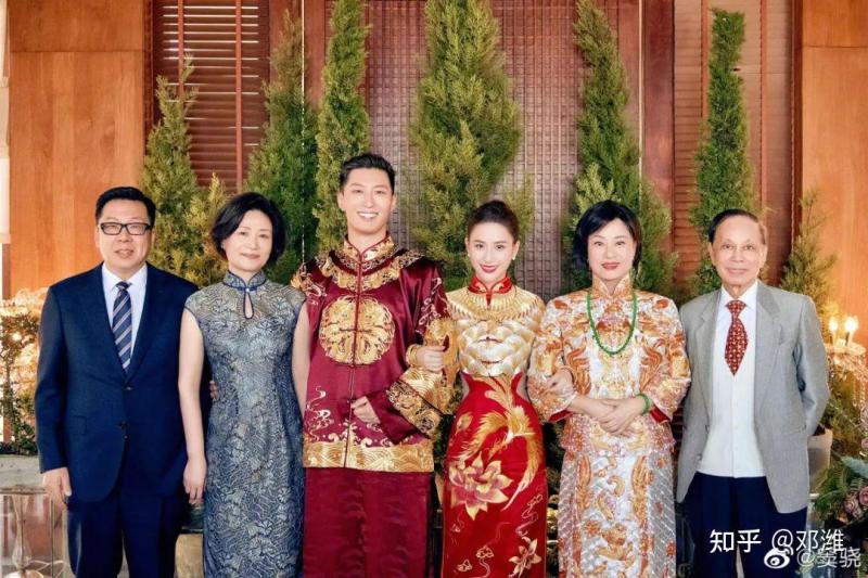 Nhìn cách "mẹ chồng hào môn" của Triệu Lộ Tư diện trang sức mới hiểu: NGỌC chính là đỉnh cao sự xa hoa của giới thượng lưu Trung Quốc- Ảnh 7.