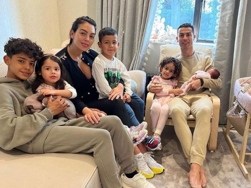 Ronaldo cưới ở đâu?- Ảnh 3.