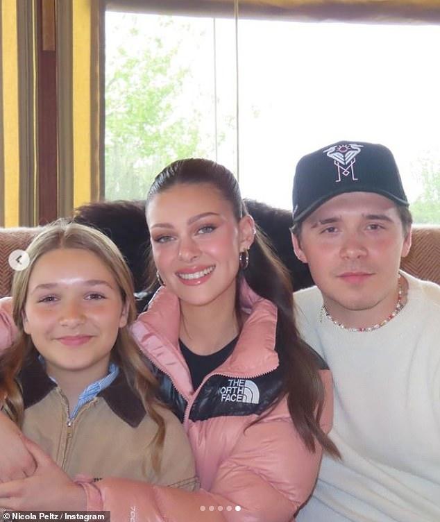 Không nhận ra tiểu thư Harper Beckham khi được anh trai đưa đi chơi, nhan sắc đời thường quá khác ảnh trên mạng- Ảnh 4.