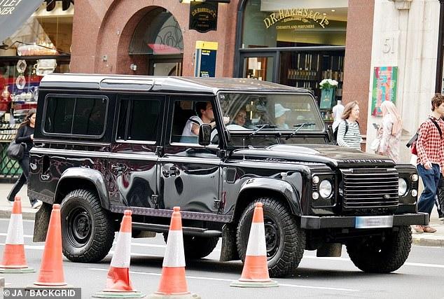 Con trai Beckham bị tước bằng lái xe- Ảnh 1.