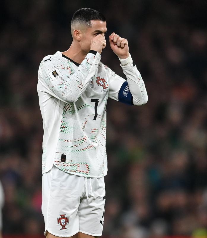 Ronaldo cả giận mất khôn- Ảnh 5.