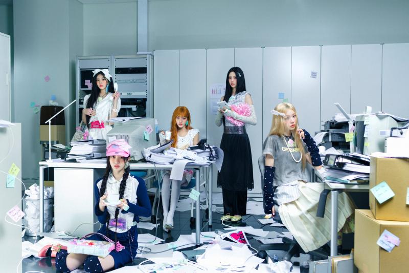 Ai cứu 5 mỹ nữ oan ức này với: Liên tiếp 3 lần comeback flop tan tành, cả năm trời bị vu khống bịa đặt- Ảnh 1.