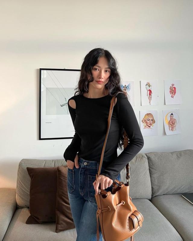 4 mỹ nhân Việt mặc quần jeans đẹp nhất, hóa ra item cơ bản lại có thể diện theo những cách sang đến vậy- Ảnh 16.