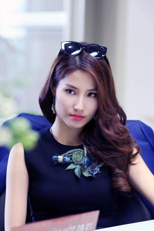 4 nữ diễn viên có gương mặt đẹp nhất Việt Nam: Chi Pu hạng 1 quá xứng đáng, 1 người bị chê chưa đủ trình- Ảnh 4.