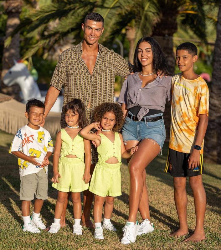 Thế giới sắp không còn được thấy Ronaldo đá bóng nữa rồi!- Ảnh 3.