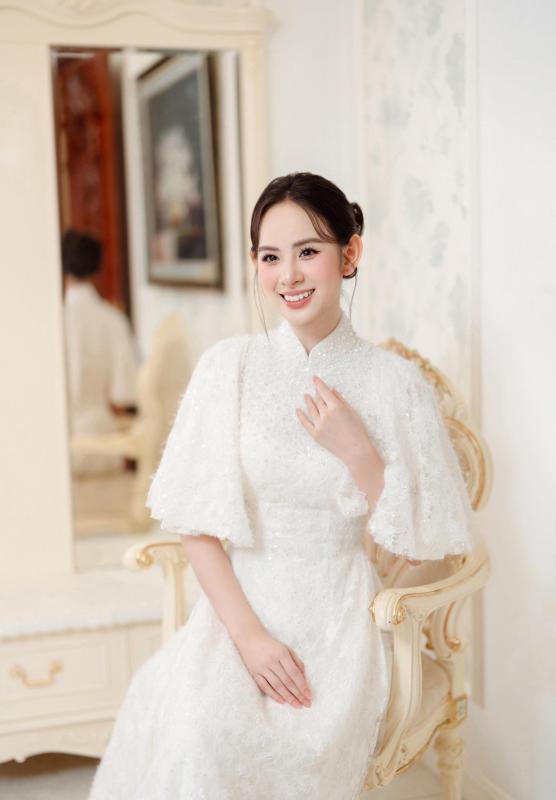 Lễ đón dâu của Hương Liên: Cô dâu đeo sính lễ 200 triệu khoe visual nức nở, 1 chi tiết bí ẩn gây bàn tán- Ảnh 1.