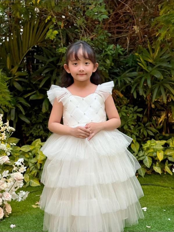 "Mợ chảnh" nhà Khánh Thi - Phan Hiển đời thường xinh yêu như công chúa, lên sàn nhảy lại khí chất đúng "con nhà nòi"- Ảnh 19.