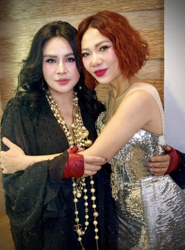 Hậu duệ gia đình dòng dõi nghệ thuật lừng lẫy miền Bắc: Đời nhiều thăng trầm, U50 kết hôn sau 3 tháng quen- Ảnh 5.