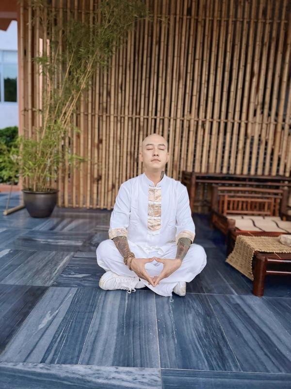 Hàng trăm sao Việt chia buồn với Tuấn Hưng- Ảnh 4.