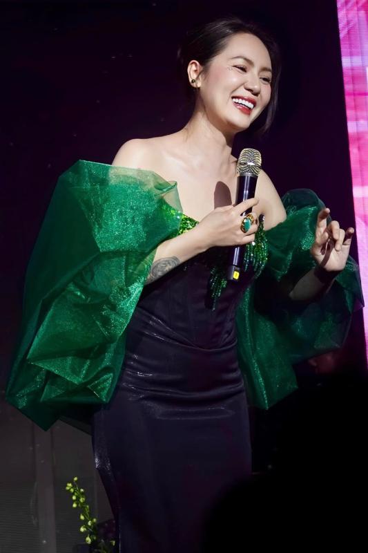 Hà Anh Tuấn khiến mỹ nhân đẹp bậc nhất Vbiz “luỵ lên luỵ xuống”, ghen tuông ra mặt- Ảnh 2.