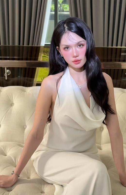 Ngọc Trinh 