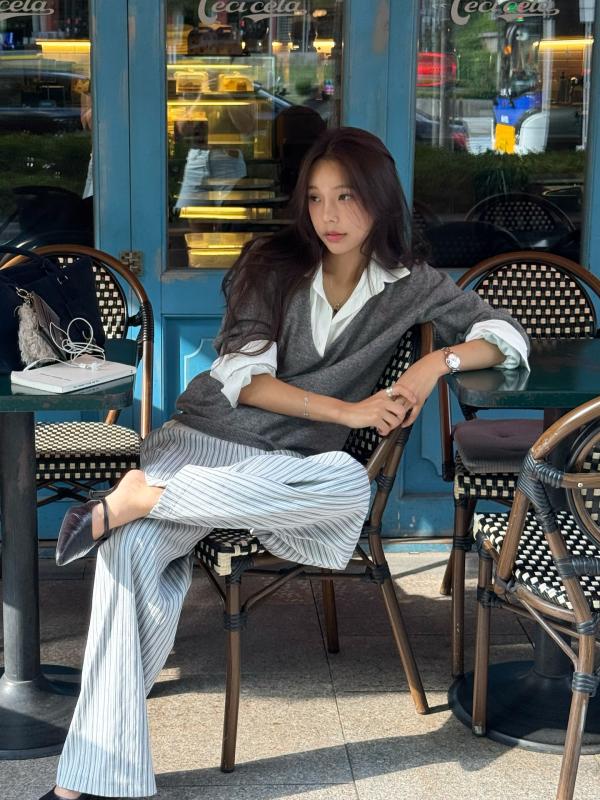 Chị em đừng mặc mãi quần đen, có 4 kiểu quần dài trẻ trung hơn nhiều- Ảnh 5.