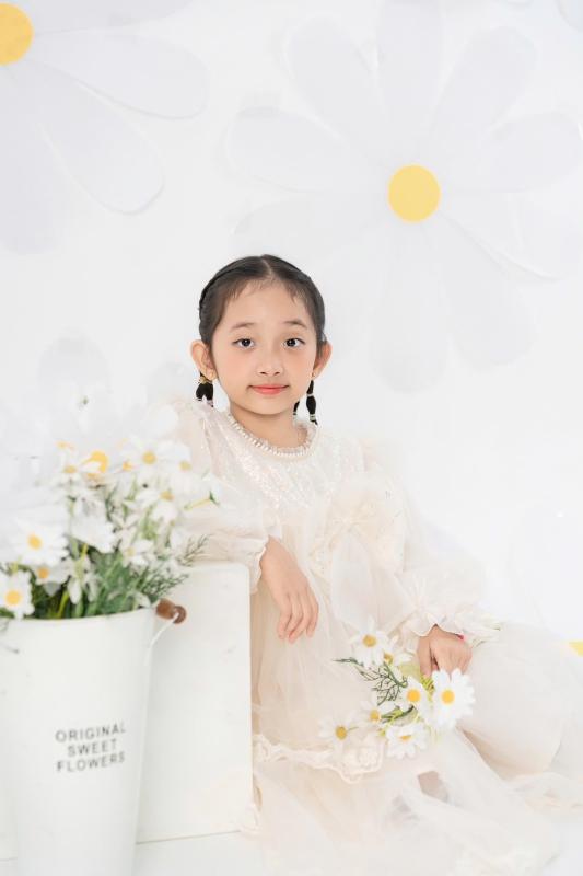 "Mợ chảnh" nhà Khánh Thi - Phan Hiển 7 tuổi đã mang thần thái giống mẹ - nữ hoàng dancesport, visual công chúa xinh yêu- Ảnh 9.