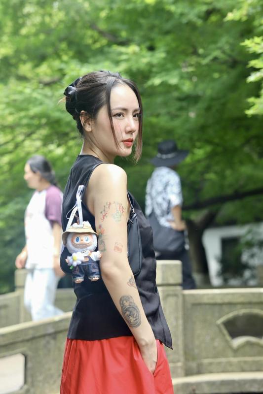 Nữ ca sĩ đẹp nhất Vbiz nhất định không nằm lên gối khách sạn, netizen phán: Kỹ tính đến mệt mỏi!- Ảnh 5.