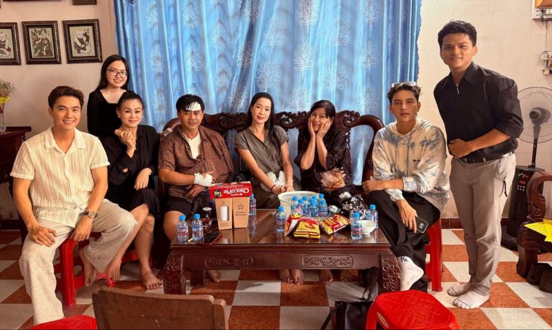 Tình trạng nghệ sĩ Chánh Thuận sau tai nạn xe- Ảnh 2.