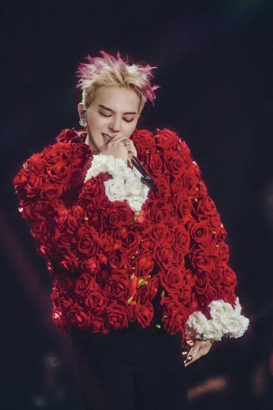 Tình trạng của G-DRAGON trên chiếc chuyên cơ giá 1.200 tỷ đồng sang Việt Nam- Ảnh 7. Tình trạng của G-DRAGON trên chiếc chuyên cơ giá 1.200 tỷ đồng sang Việt Nam- Ảnh 7.