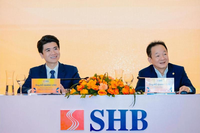 Phó tổng nghìn tỷ nhà bầu Hiển lộ quá khứ 